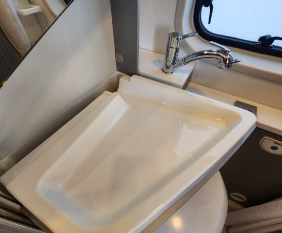 Adria Twin 600 SPT - Photo 8