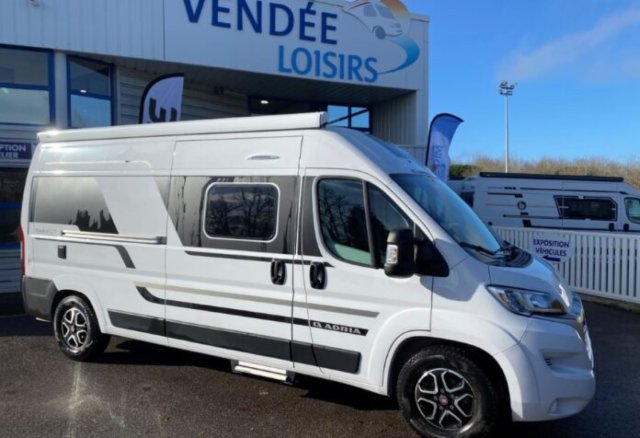 Adria Twin Plus 600 SP spb Occasion