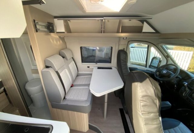 Adria Twin Plus 600 SP spb - Photo 2