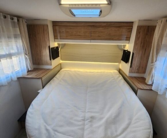 Bavaria Initial I720FC Class i 720 fc - Photo 40