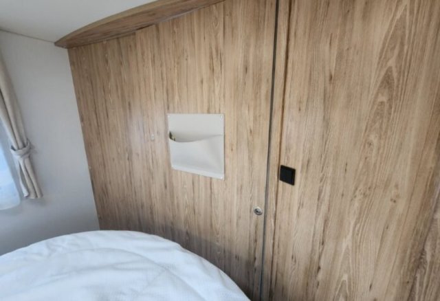 Bavaria Initial I720FC Class i 720 fc - Photo 47