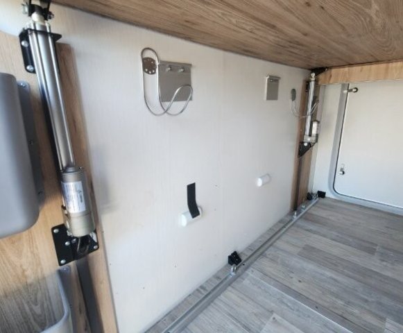 Bavaria Initial I720FC Class i 720 fc - Photo 7