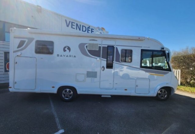 Bavaria Initial I720FC Class i 720 fc - Photo 57