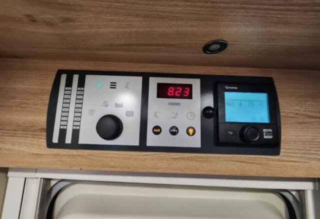 Bavaria Initial I740C Class i 740 - Photo 12