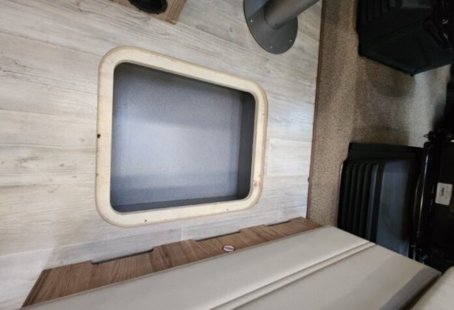 Bavaria Initial I740C Class i 740 - Photo 19