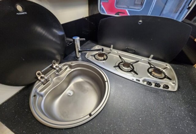 Bavaria Initial I740C Class i 740 - Photo 23