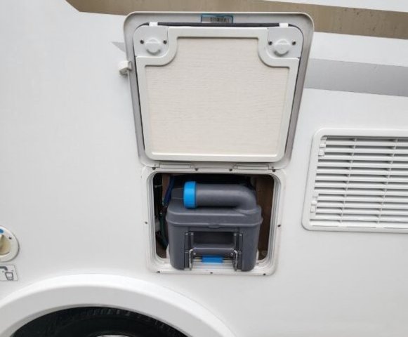 Bavaria Initial I740C Class i 740 - Photo 32