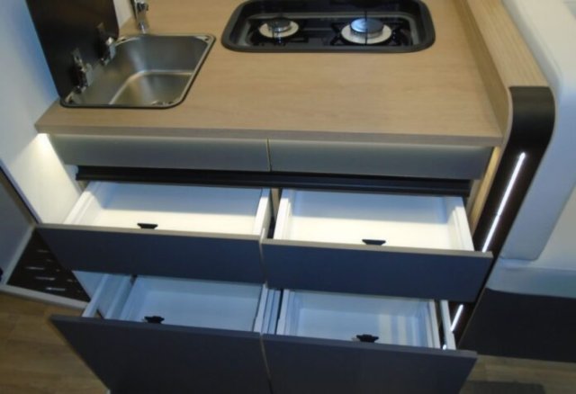 Bavaria Initial I740FC Nomade i 740 fc - Photo 4