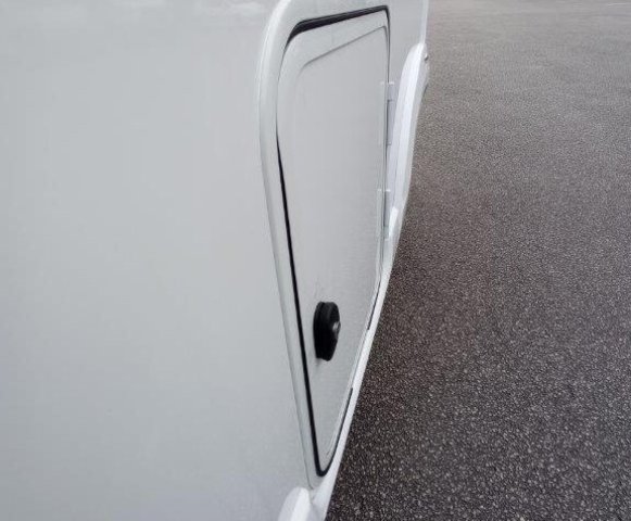 Bavaria Initial I740FC Style i740 fc - Photo 8