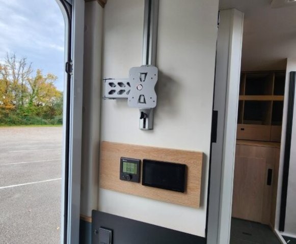 Bavaria Qwest 650 D q 650d - Photo 37