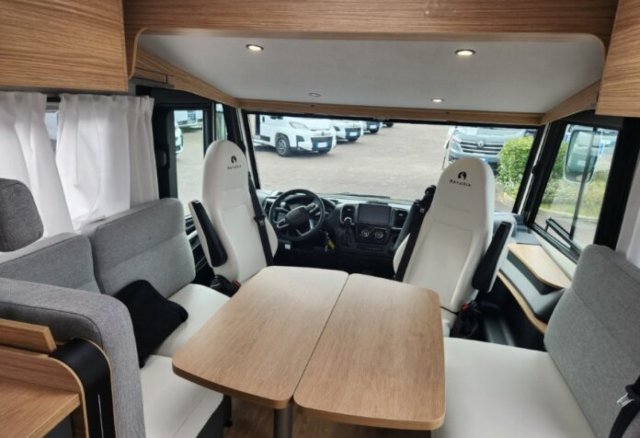 Bavaria Tren-D T720FGJ Nomade i 720 fgj - Photo 2