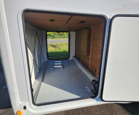 Benimar Amphitryon 967 - Photo 11