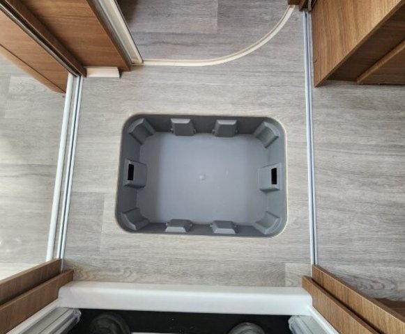 Benimar Amphitryon 967 - Photo 32