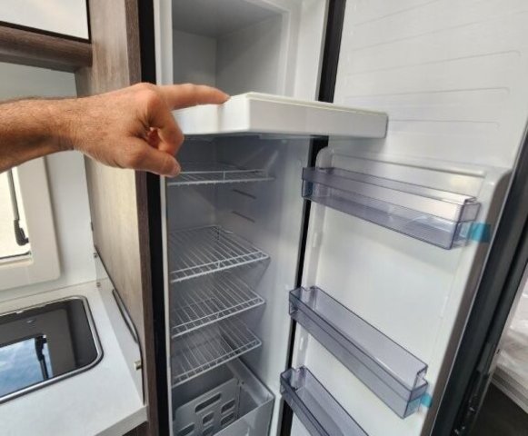 Benimar Tessoro 440 t440 up - Photo 8