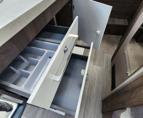 Benimar Tessoro 440 t440 up - Photo 15