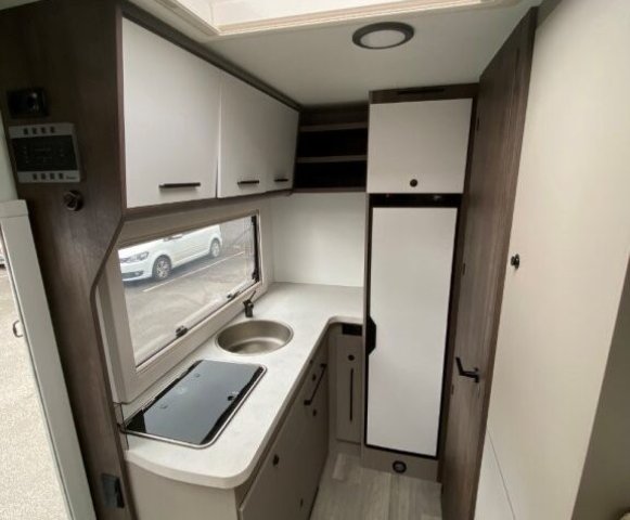 Benimar Tessoro 481 - Photo 3