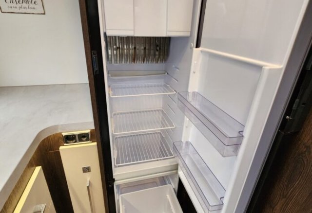 Benimar Tessoro 481 nkp - Photo 26