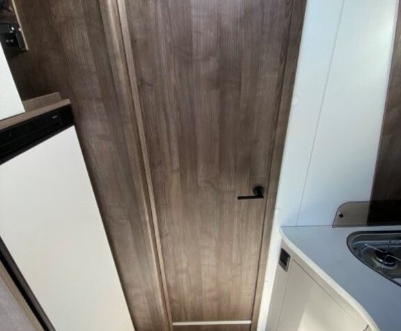 Benimar Tessoro 497 - Photo 23