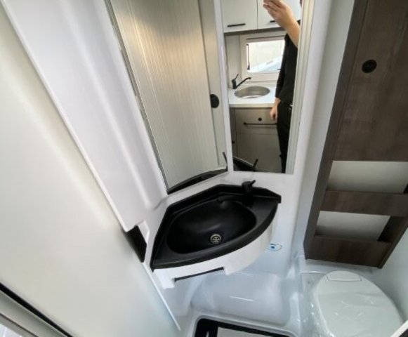 Benimar Yrteo 840 - Photo 5