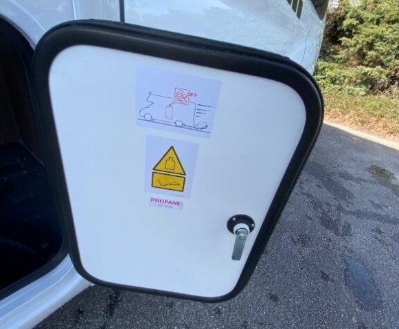 Benimar Yrteo 840 - Photo 13