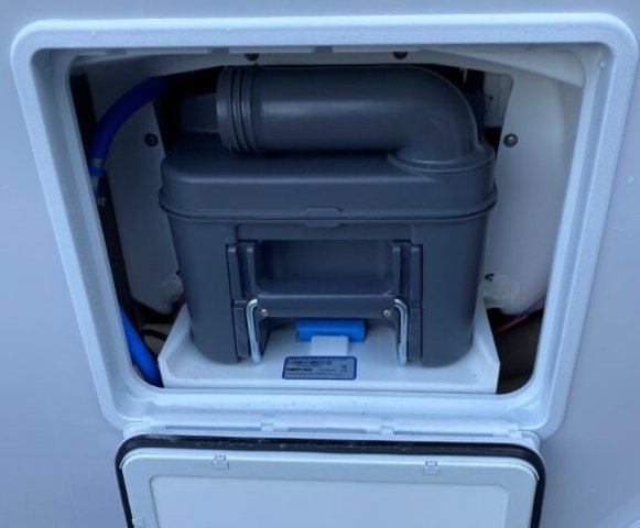 Benimar Yrteo 840 - Photo 14