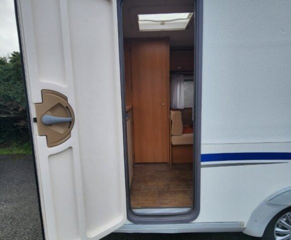 Burstner Premio 400 TS - Photo 2