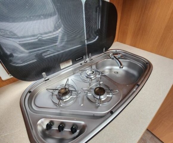 Burstner Premio 400 TS - Photo 9