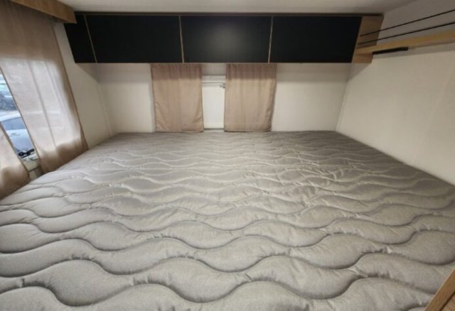 Challenger 384 Etape Edition - Photo 3