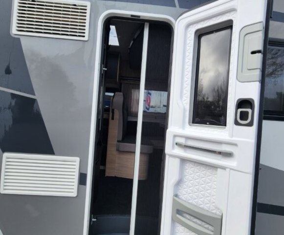 Challenger 384 Etape Edition - Photo 15