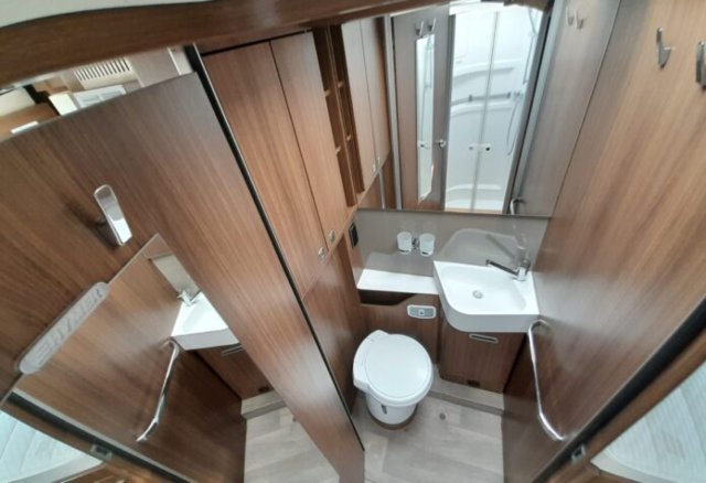 Hymer Classe-B ModernComfort I 680 b-mc - Photo 19