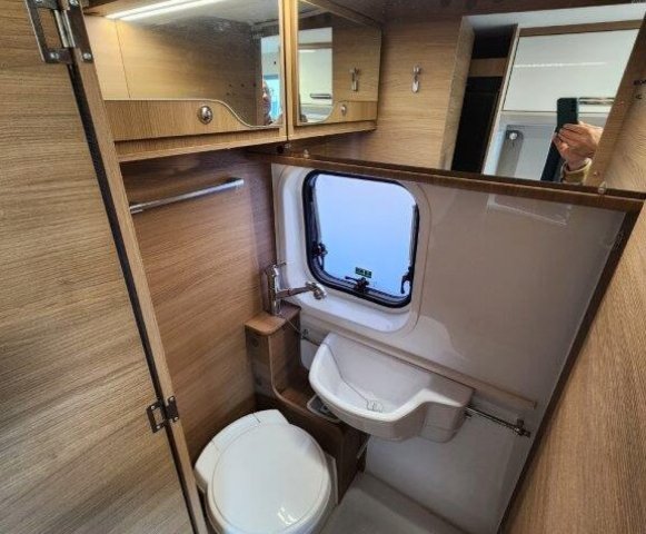 Mc Louis Menfys Van 3 yearling - Photo 9