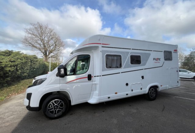 Pilote P 720 FGJ Selection sélection - Photo 20