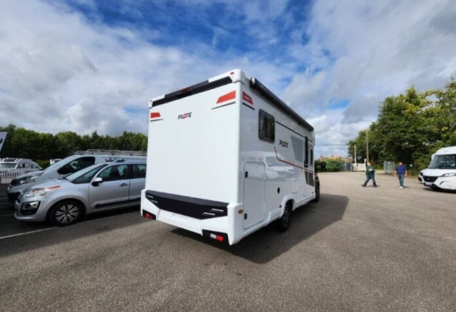 Pilote P 720 FGJ - Photo 22