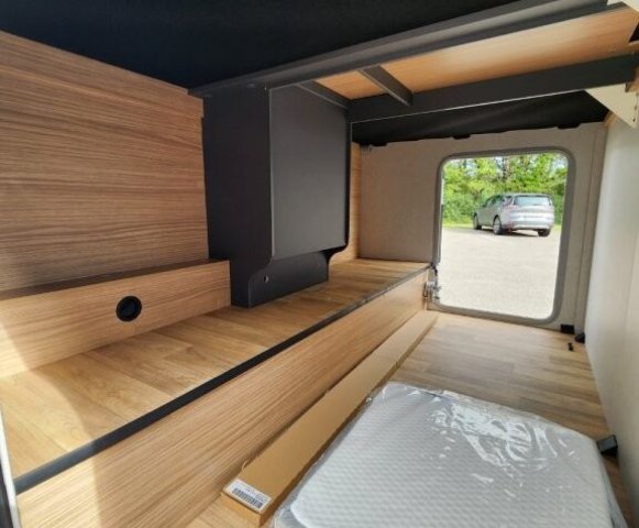 Pilote P 720 FGJ - Photo 27