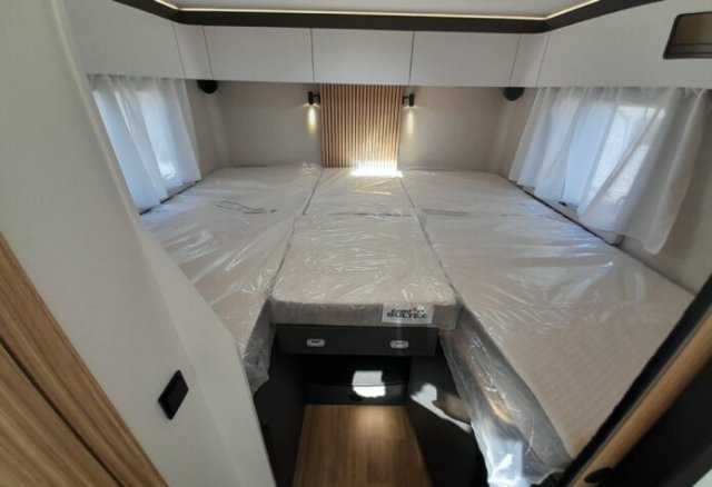 Pilote P 740 FGJ Evidence - Photo 14