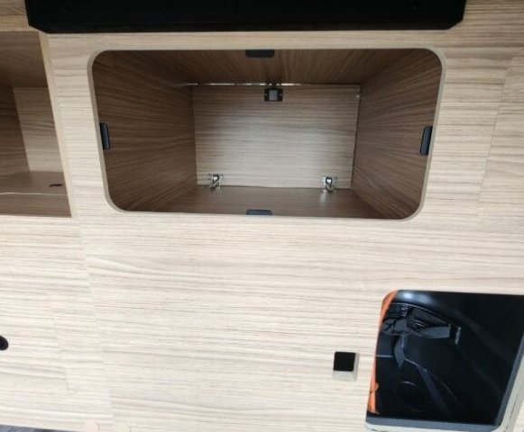 Pilote V 630 J Evidence - Photo 36