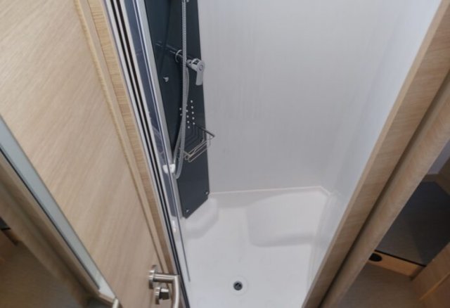 Rapido 686 F 686f - Photo 24