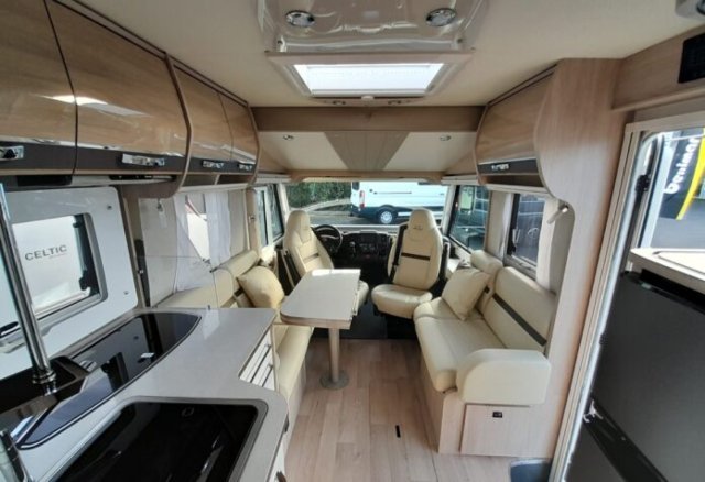 Rapido 8096 DF - Photo 15