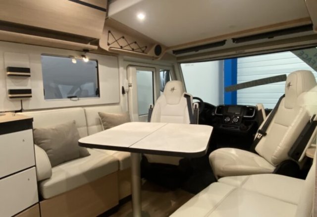 Rapido 896 F - Photo 7
