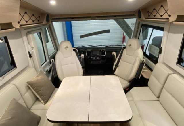 Rapido 896 F - Photo 8