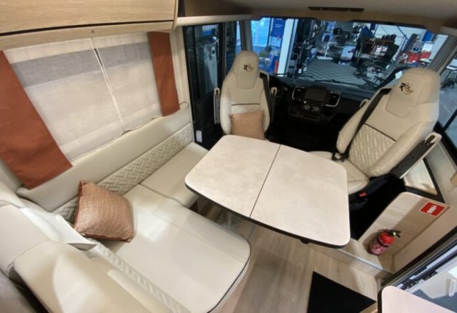 Rapido C55i c 55 i 65 ans - Photo 6