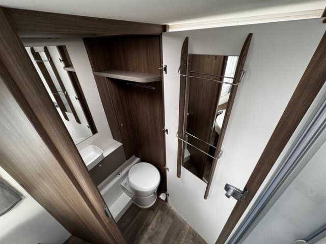 Carado T 459 Pro boite auto 2025 - Photo 9