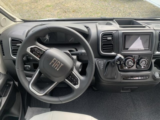 Pilote V 600 G Evidence 2025 boite automatique - Photo 3