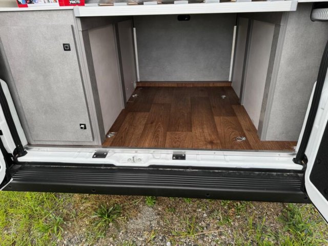 Possl Summit 600 Shine toit relevable 5 places  at8 2026 - Photo 12