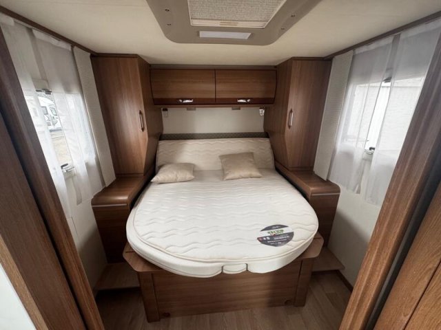 Rapido 696 F Premium Edition 696f avec verins electrique - Photo 7