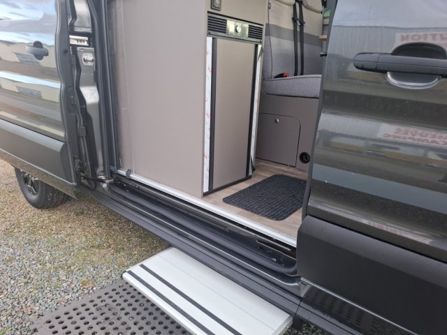 LMC Innovan 592 2025 - Photo 3