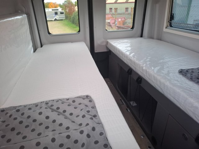 LMC Innovan 592 2025 - Photo 14