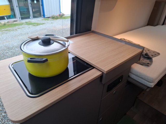 LMC Innovan 592 2025 - Photo 11