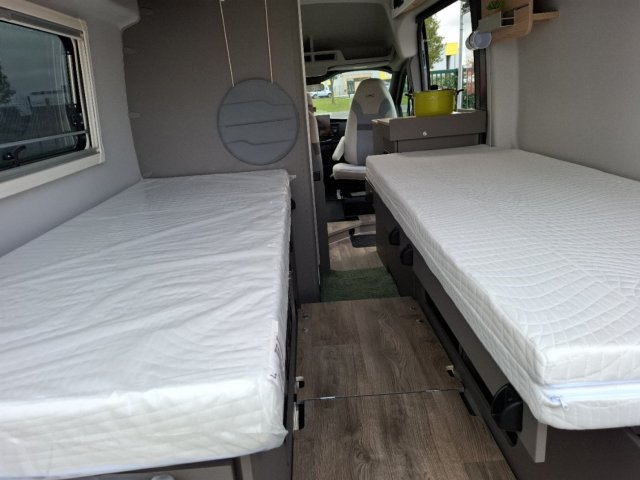 LMC Innovan 592 2025 - Photo 17