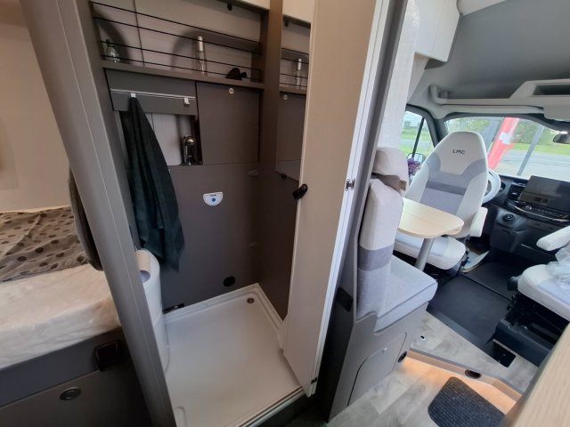 LMC Innovan 592 2025 - Photo 23